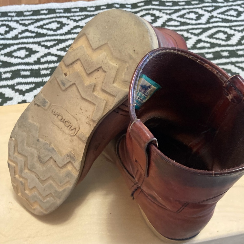 vintage Red Wing 591 work boots, leather work boots